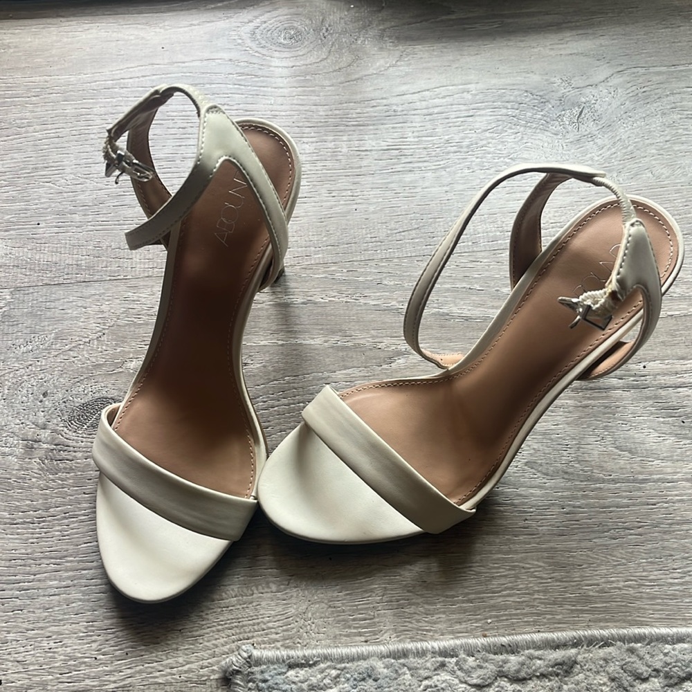 ABOUND Nude Strappy Heel
